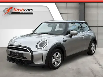 Gebraucht Mini Cooper 136 PS (100 kW) 2023 Silber Kleinwagen