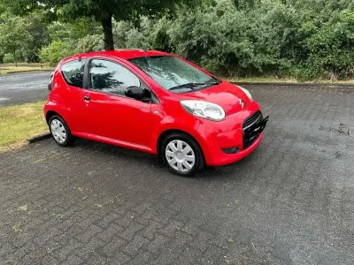 Gebraucht Citroën C1 Style 68 PS (50 kW) 2011 Rot Kleinwagen