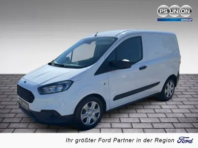 Gebraucht Ford Transit Courier Trend 101 PS (74 kW) 2022 Frozen white Van