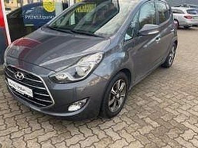Gebraucht Hyundai ix20 Passion 125 PS (91 kW) 2017 Grau Kleinwagen