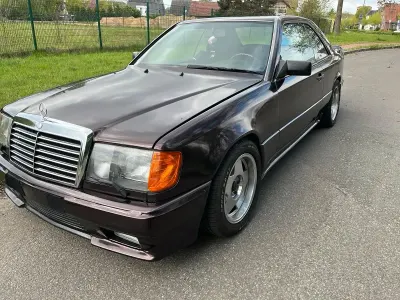 Gebraucht Mercedes E300 180 PS (132 kW) 1989 Silber Coupé