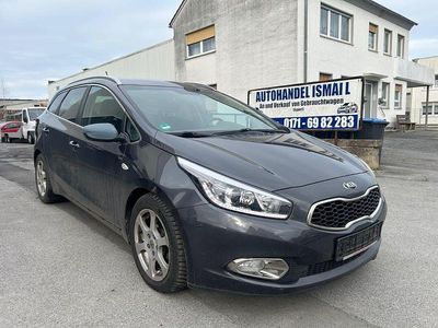 Gebraucht Kia Ceed Sportswagon DREAM-TEAM Edition 128 PS (94 kW) 2014 Grau Kombi
