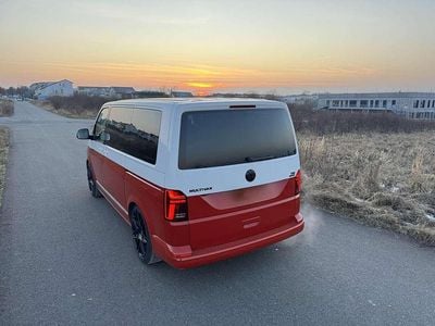 Gebraucht VW Multivan 204 PS (150 kW) 2015 Weiß Van / Kleinbus