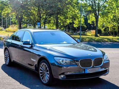 Usata BMW 730 Sport Line 245 CV (180 kW) 2009 Nero Berlina