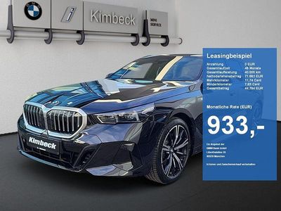 Neu BMW 540 M Sport 303 PS (222 kW) 2025 Saphirschwarz metallic Kombi
