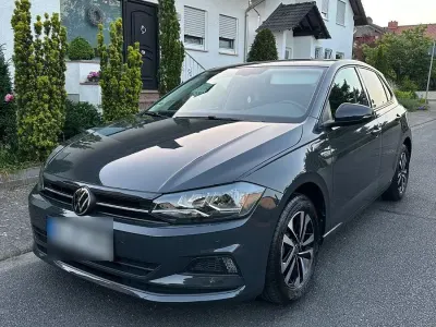 Gebraucht VW Polo 80 PS (58 kW) 2020 Grau Kleinwagen