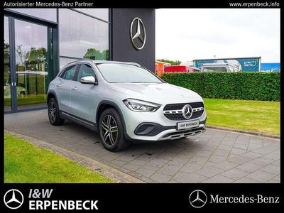 Silber Gebraucht 2021 Mercedes GLA200 Progressive SUV | 32.790 € (Fairer Preis)