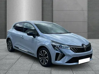 Gebraucht Renault Clio Techno 90 PS (66 kW) 2025 Rafalegrau Kleinwagen