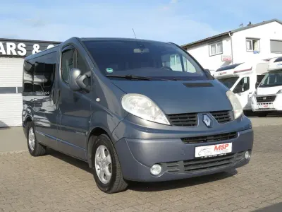 Gebraucht Renault Trafic 145 PS (106 kW) 2012 Grau Van / Kleinbus