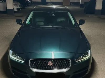 Gebraucht Jaguar XE Prestige 180 PS (132 kW) 2015 Grün Limousine