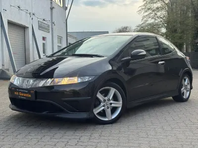 Käytetty Honda Civic Type S 140 HP (102 kW) 2007 Musta Viistoperä