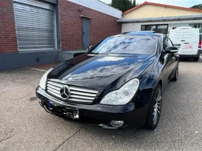 Gebraucht Mercedes CLS500 306 PS (225 kW) 2005 Schwarz Coupé