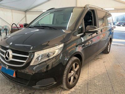 Schwarz Gebraucht 2015 Mercedes V250 Van / Kleinbus | 32.990 € (Etwas zu teuer)