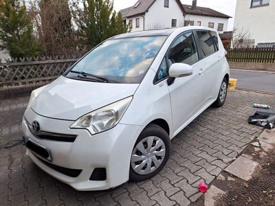 gebraucht Toyota Verso-S 1,4-l-D-4D Life Life