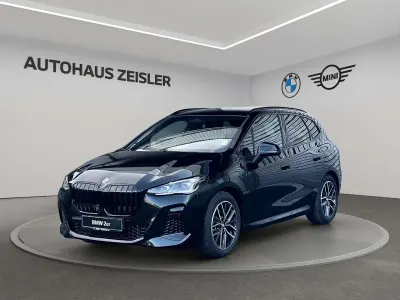 Gebraucht BMW 223 Active Tourer M Sport 218 PS (160 kW) 2025 Schwarz Van / Kleinbus