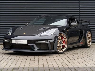 Porsche Cayman GT4