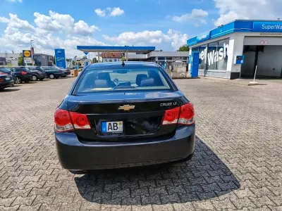 Gebraucht Chevrolet Cruze 113 PS (83 kW) 2009 Schwarz Limousine