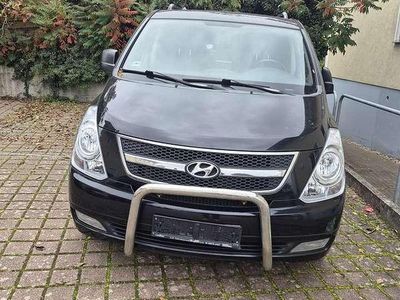 Hyundai H-1