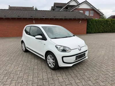 Gebraucht VW up! CLUB 60 PS (44 kW) 2015 Weiß Kleinwagen