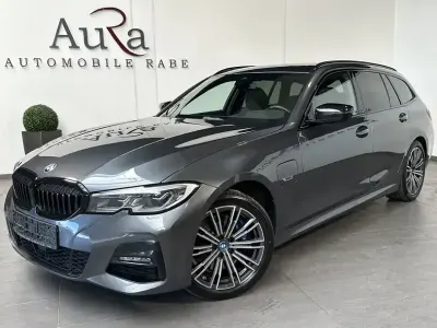 Gebraucht BMW 330e M Sport 292 PS (214 kW) 2021 Mineralgrau Kombi