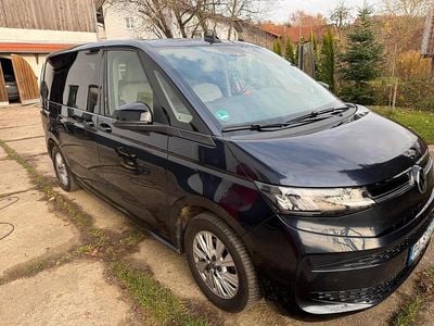 Gebraucht VW Multivan Life 150 PS (110 kW) 2024 Blau Van