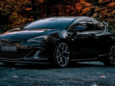Gebraucht Opel Astra OPC 280 PS (205 kW) 2014 Schwarz Coupé