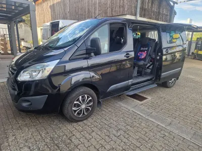 Gebraucht Ford Tourneo 152 PS (111 kW) 2014 Schwarz Van / Kleinbus