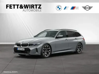 Gebraucht BMW 330 M Sport 245 PS (180 kW) 2025 Skyscraper grau metallic Kombi