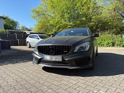 Usata Mercedes CLA45 AMG AMG 381 CV (280 kW) 2015 Nero Coupé