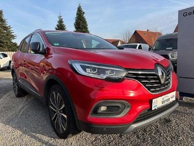 Feuerrot Gebraucht 2021 Renault Kadjar Bose Edition SUV | 14.750 € (Fairer Preis)