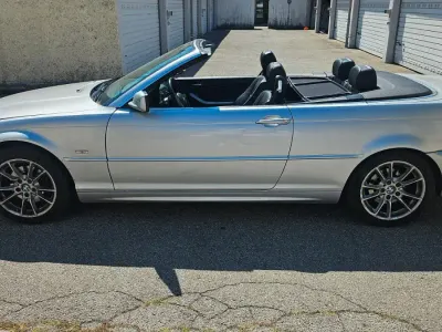 Gebraucht BMW 320 Cabriolet 170 PS (125 kW) 2003 Silber Cabrio