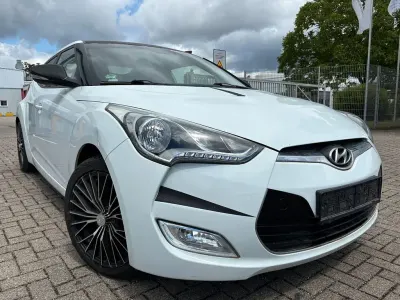 Gebraucht Hyundai Veloster Style 140 PS (102 kW) 2012 Weiß Kleinwagen