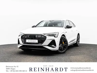 Gebraucht Audi e-tron Sportback Black Edition 300 kW (408 PS) 2022 Gletscherweiß metallic SUV