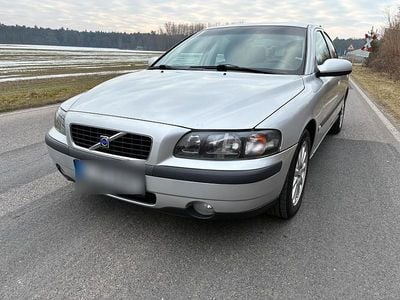 Gebraucht Volvo S60 140 PS (102 kW) 2002 Silber Limousine