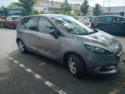Gebraucht Renault Scénic III Bose Edition 131 PS (96 kW) 2013 Grau Van / Kleinbus