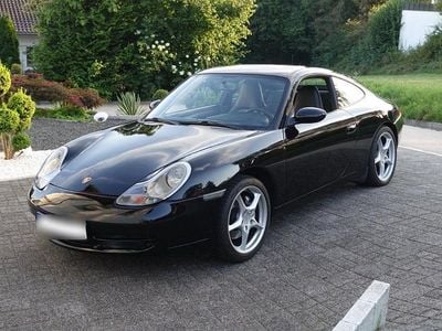 Second-hand Porsche 911 Carrera 4 300 CP (220 kW) 2000 Negru Coupe