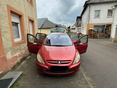 Gebraucht Peugeot 307 80 PS (58 kW) 2002 Rot Kombi