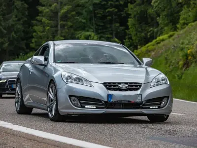 Gebraucht Hyundai Genesis 303 PS (222 kW) 2012 Silber Coupé