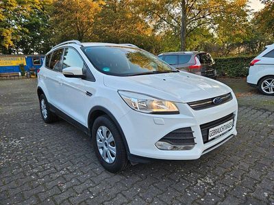 Second-hand Ford Kuga SYNC Edition 150 CP (110 kW) 2014 Alb SUV