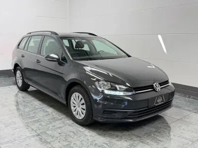 Używany VW Golf VII Trendline 116 KM (85 kW) 2018 Szary Kombi