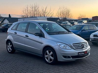 gebraucht Mercedes B150 Rückfahrkamera + Sitzheizung + TÜV NEU