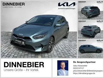 Neu Kia Ceed 140 PS (102 kW) 2025 Grau Kleinwagen