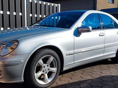 Gebraucht Mercedes C230 Avantgarde 204 PS (150 kW) 2006 Grau Limousine