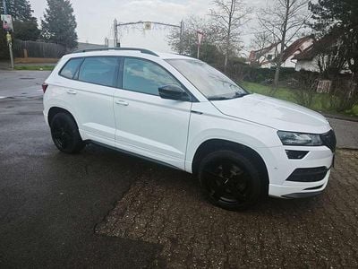 Gebraucht Skoda Karoq SportLine 150 PS (110 kW) 2022 Moonweiss metallic SUV