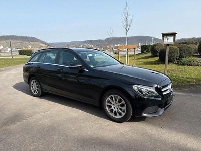 Usata Mercedes C200 136 CV (100 kW) 2017 Nero Station wagon