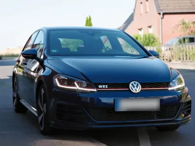 Gebraucht VW Golf VII GTI 230 PS (169 kW) 2018 Blau Limousine