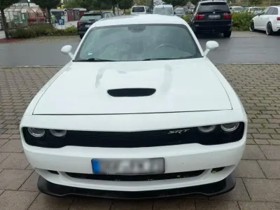 Używany Dodge Challenger 309 KM (227 kW) 2021 Biały Coupe