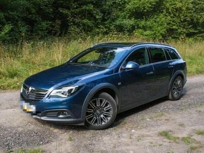 Gebraucht Opel Insignia Country Tourer 170 PS (125 kW) 2016 Blau Kombi