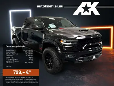 Używany Dodge Ram 717 KM (527 kW) 2023 Czarny Pickup