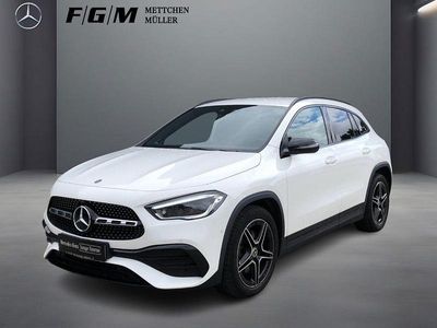 Mercedes GLA220